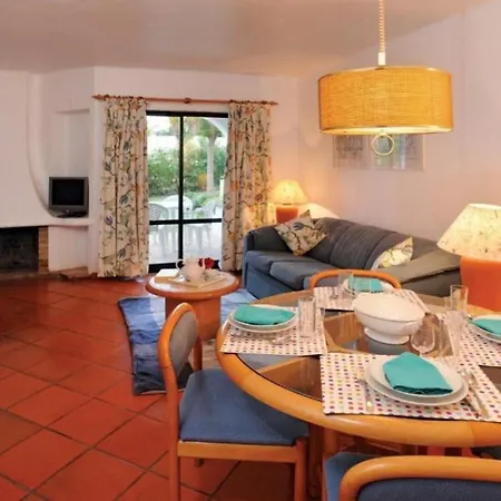 Clube Charming Algarve * Αλμπουφέιρα